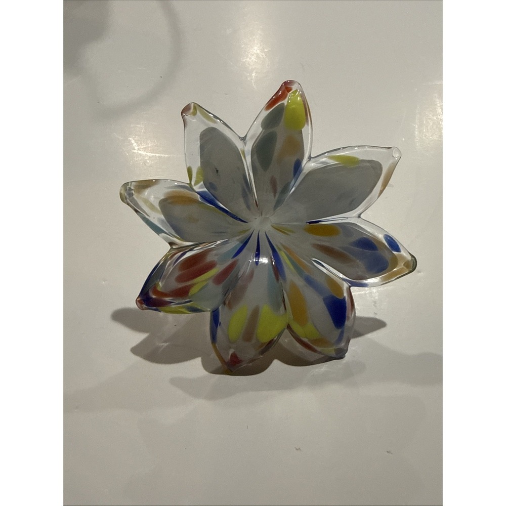 Murano Art Glass 8 Pedal Glass